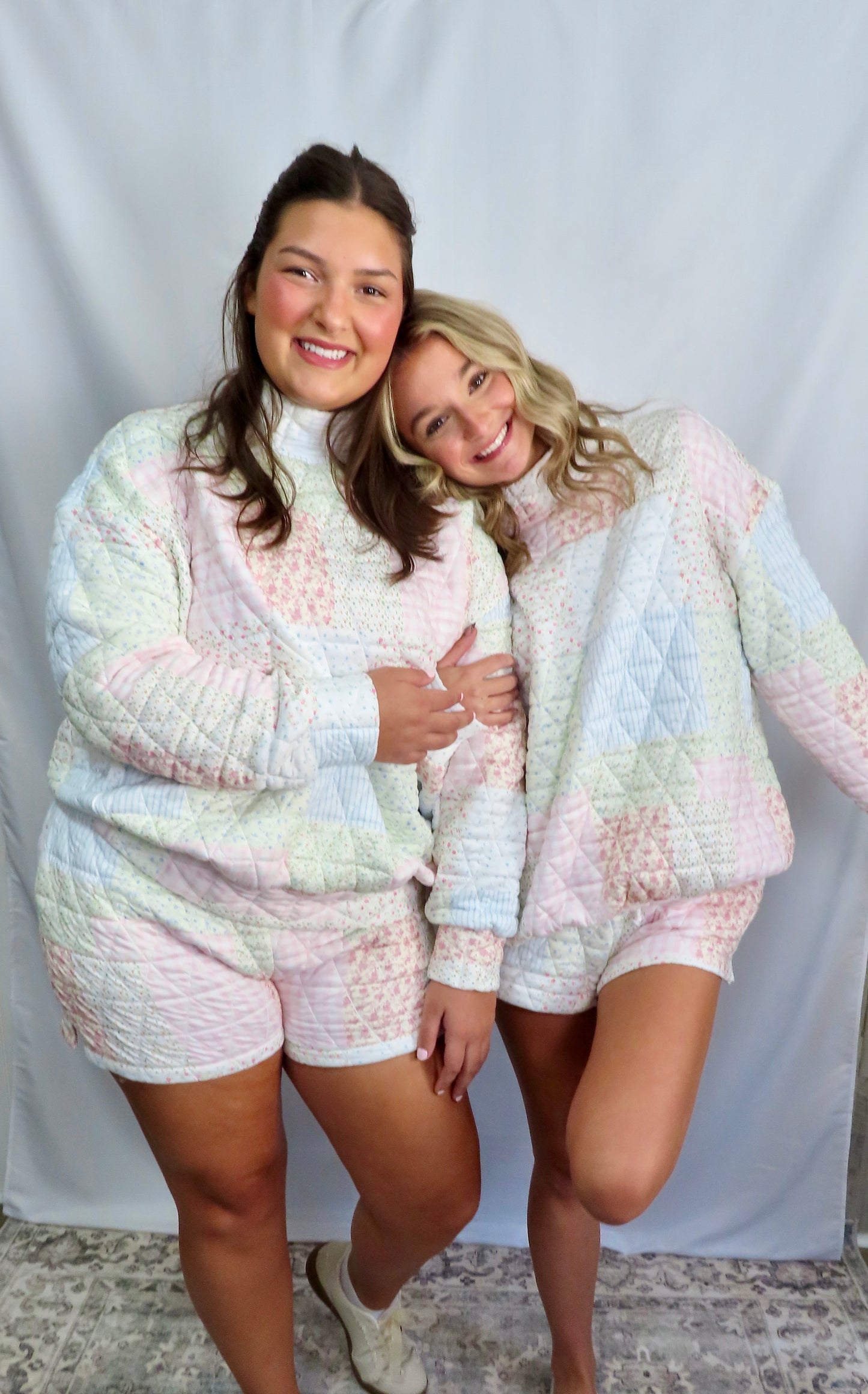 Frosted Cloud Set