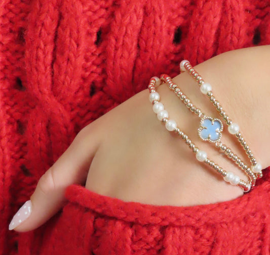 Clover Pearl Bracelet Set